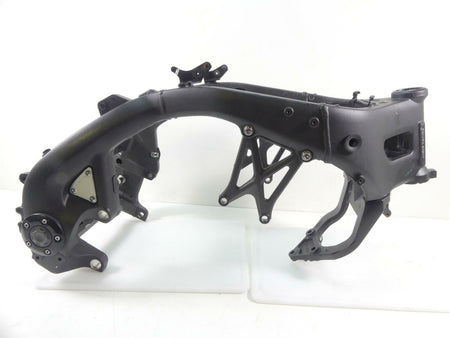 2020 Yamaha VMX17 1700 Straight Main Frame Chassis - Slvg - Read 2S3-21110-00-00 {{ shop.shopifyCountryName }} - Mototech271