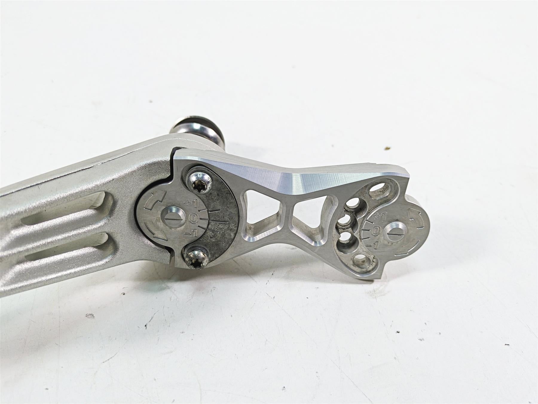 2017 Mv Agusta Dragster 800 Left Handlebar & Adjuster Mount 8000B8751 8000B8756 {{ shop.shopifyCountryName }} - Mototech271