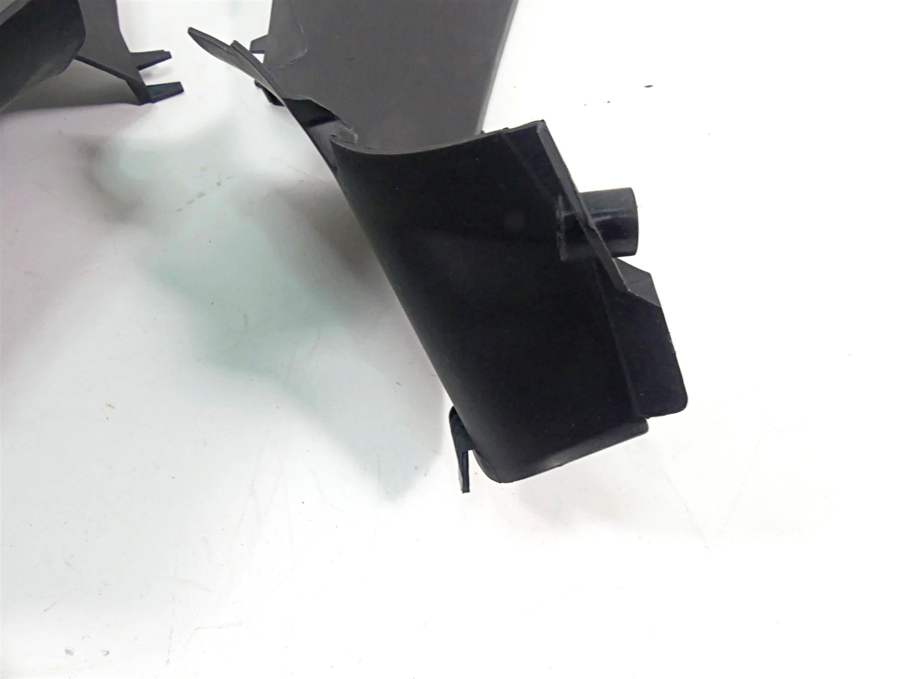 2012 Ducati Panigale 1199S Upper Inner Side Panel Covers 46014951C 46014941C {{ shop.shopifyCountryName }} - Mototech271
