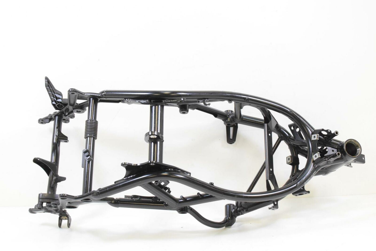 2009 BMW F800GS F800 GS K72 Straight Main Frame Chassis Slvg Ttl 46517676539 {{ shop.shopifyCountryName }} - Mototech271