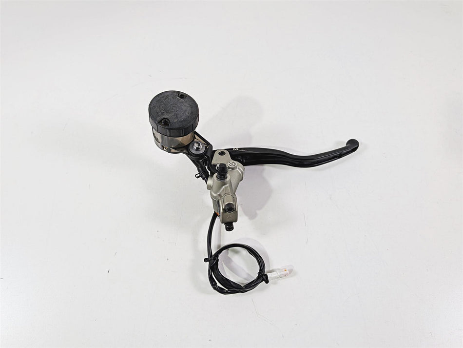 2019 Triumph Speed Triple RS 1050 Brembo Front Radial Brake Pump & Lever T2024898 {{ shop.shopifyCountryName }} - Mototech271