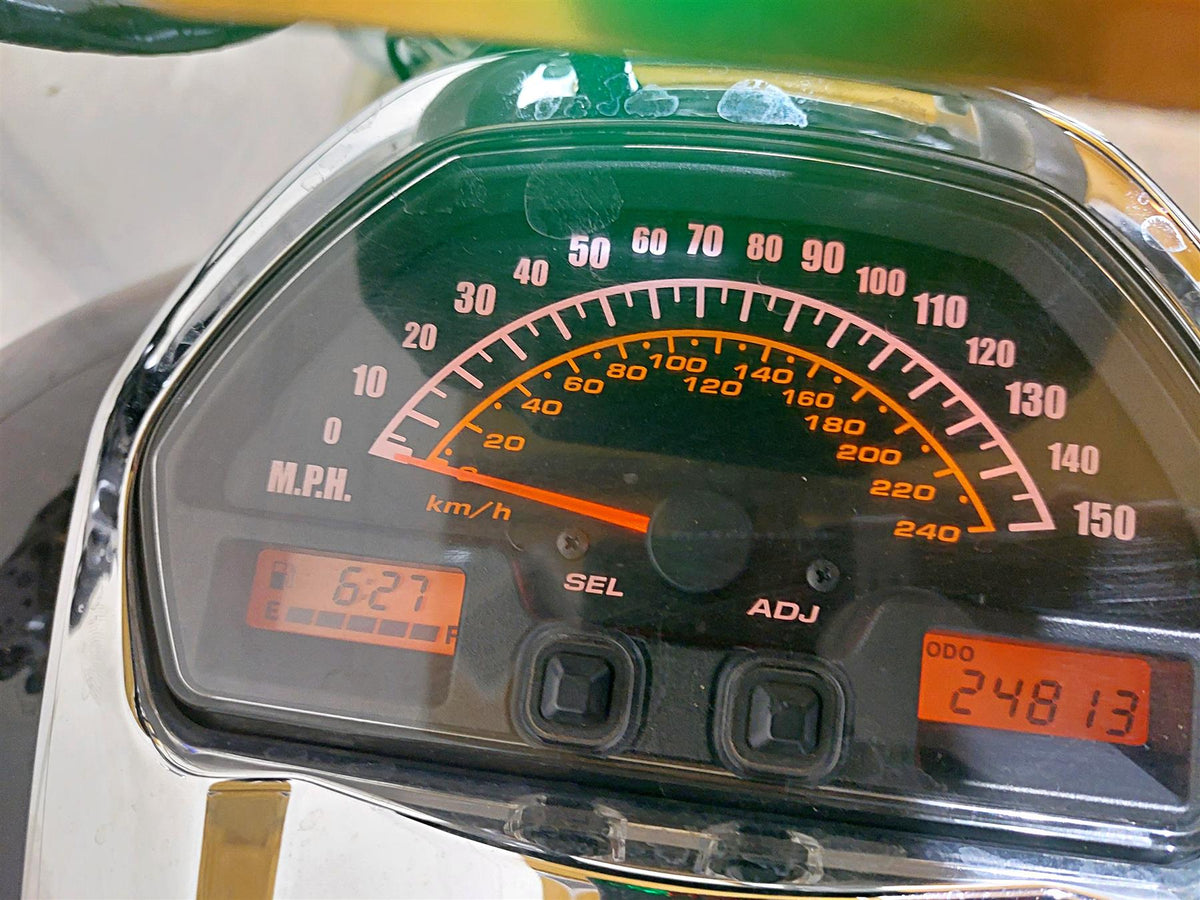 2008 Suzuki M109R VZR1800 Speedometer Speedo Gauge - 24k 34120-48G50 34100-48G50 {{ shop.shopifyCountryName }} - Mototech271