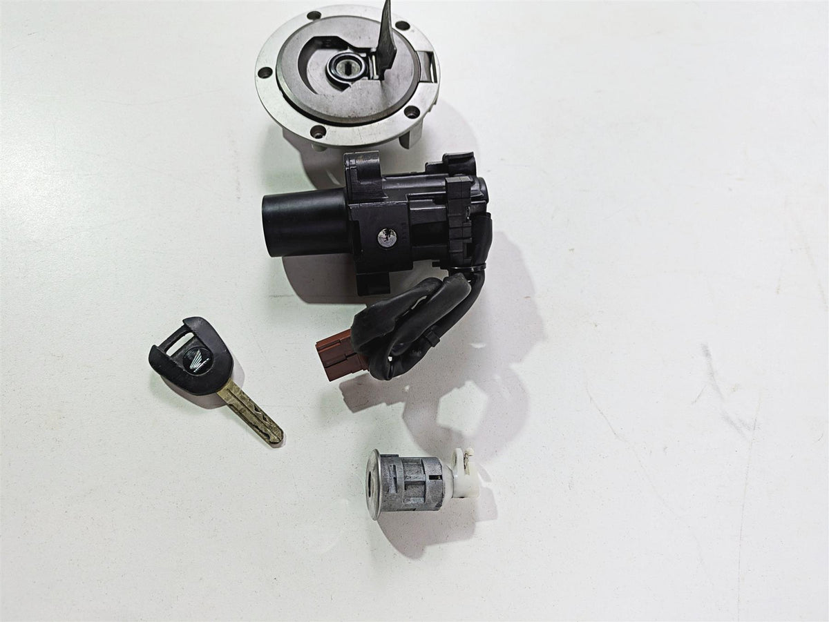 2016 Honda CBR650 F Ignition Switch Key Lock Set 35010-MJE-A02 35010-MJE-A04 {{ shop.shopifyCountryName }} - Mototech271
