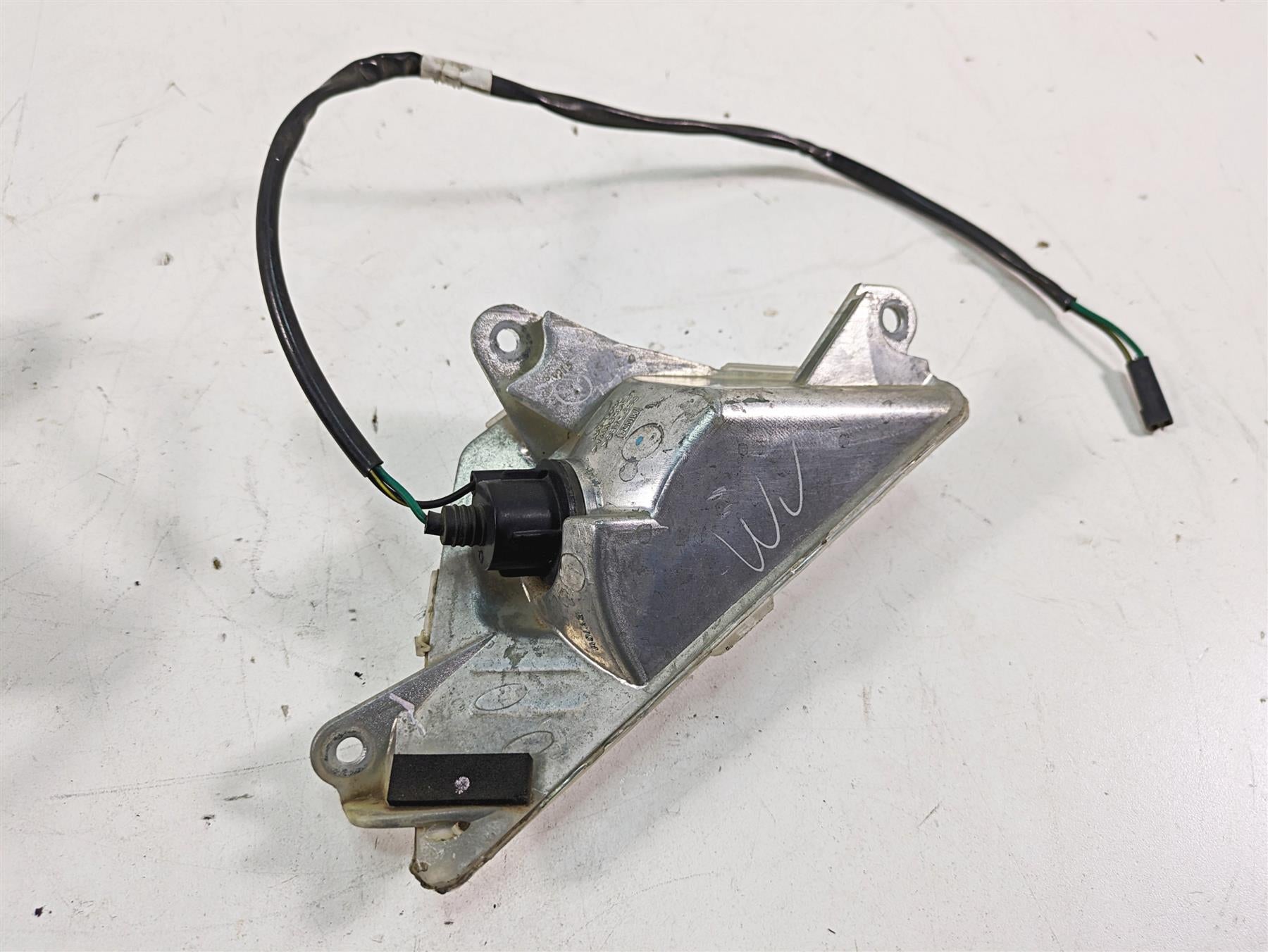2016 Kawasaki Ninja EX300 Front Turn Signal Blinker Set 23040-0147 23040-0148 {{ shop.shopifyCountryName }} - Mototech271