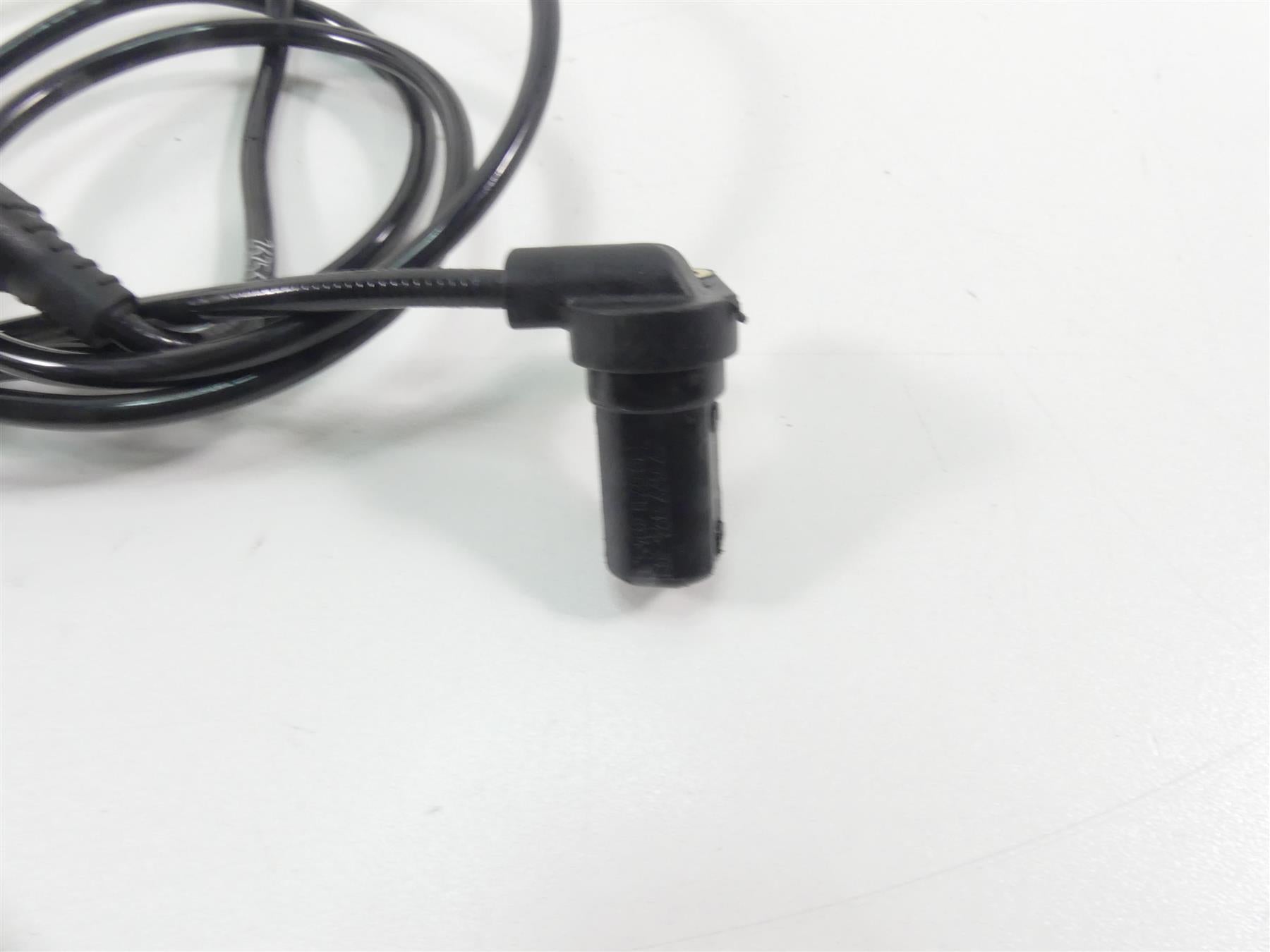 2016 BMW R nineT R9T K21 Rear Abs Brake Wheel Speed Sensor 34527677824 {{ shop.shopifyCountryName }} - Mototech271
