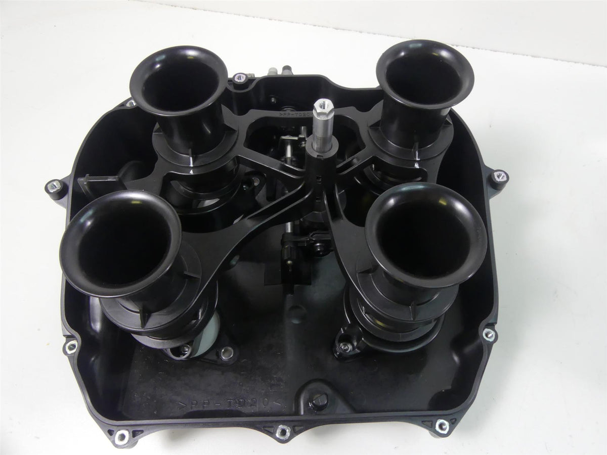 2013 Yamaha VMX17 V-Max 1700 Air Box Filter Cleaner Breather Set 2S3-14411-00-00 {{ shop.shopifyCountryName }} - Mototech271
