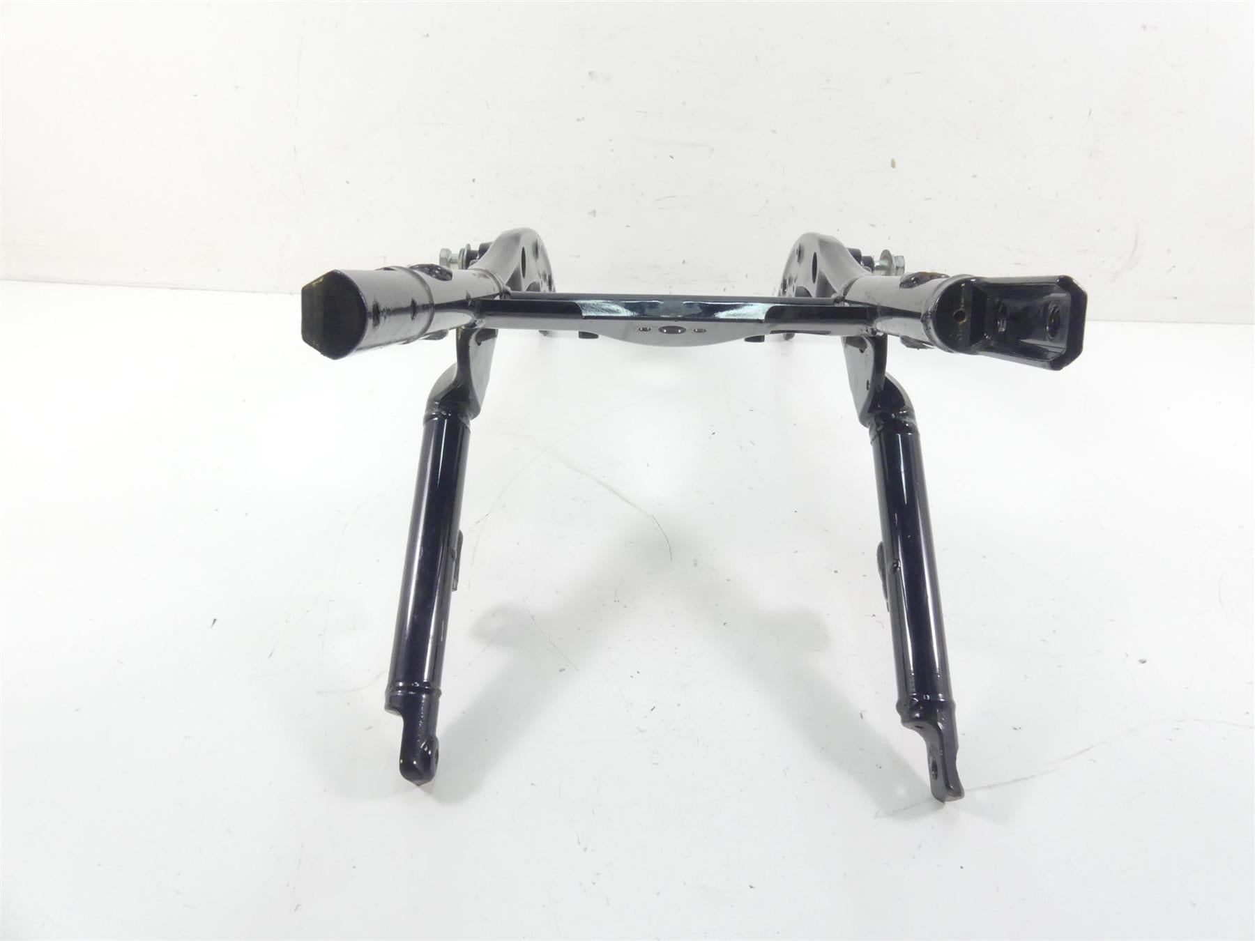 2012 Harley Touring FLHTP Electra Glide Rear Subframe Sub Frame 48079-09BHP {{ shop.shopifyCountryName }} - Mototech271