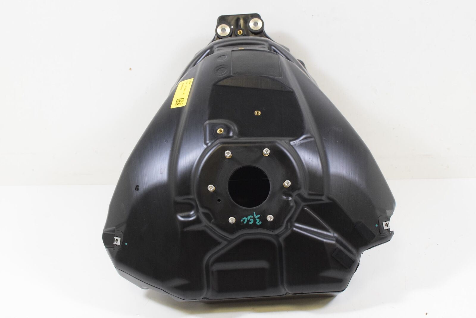 2016 BMW S1000XR S1000 XR K49 Fuel Gas Petrol Tank Reservoir 16117717010 {{ shop.shopifyCountryName }} - Mototech271
