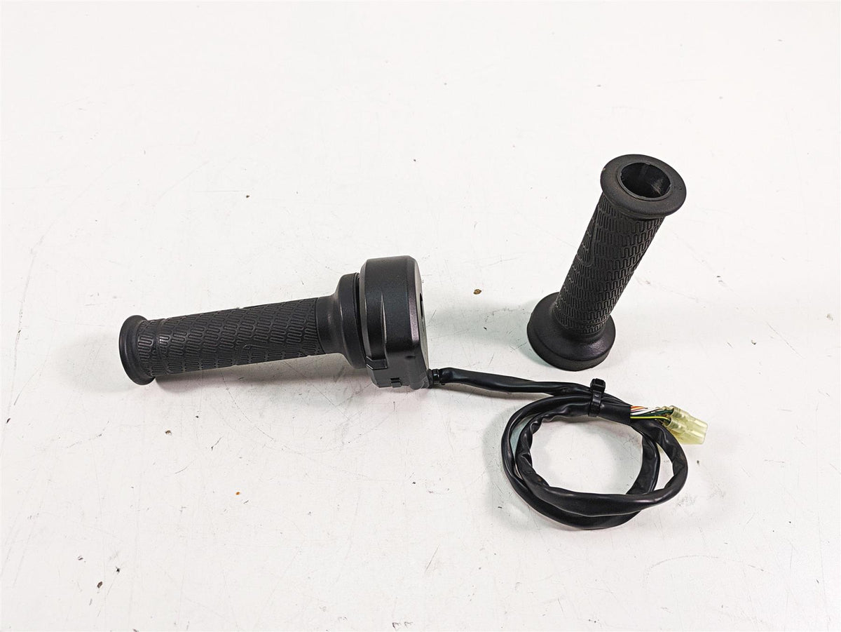 2020 KTM 1290 Super Adventure R Ride By Wire Throttle Sensor Grip 60711012044 {{ shop.shopifyCountryName }} - Mototech271