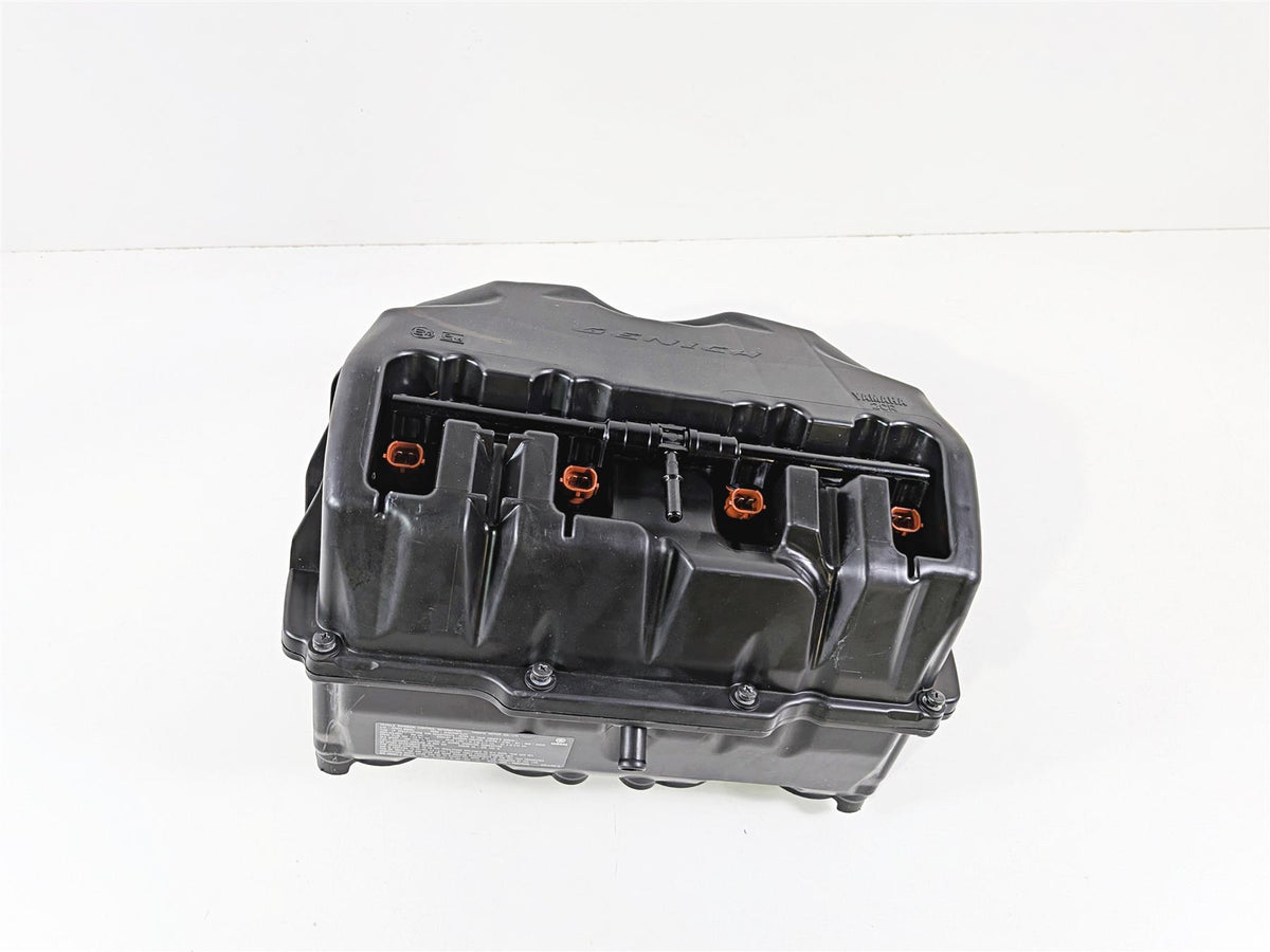 2016 Yamaha YZF R1 RN32 Air Box Cleaner & Injectors 2CR-14411-00-00 {{ shop.shopifyCountryName }} - Mototech271
