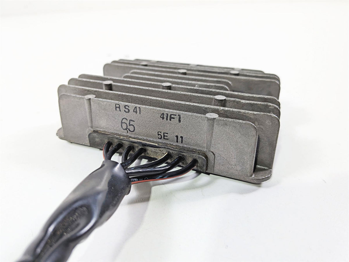2005 Suzuki VZ800 M50 Boulevard Rectifier Voltage Regulator 32800-47H00 {{ shop.shopifyCountryName }} - Mototech271