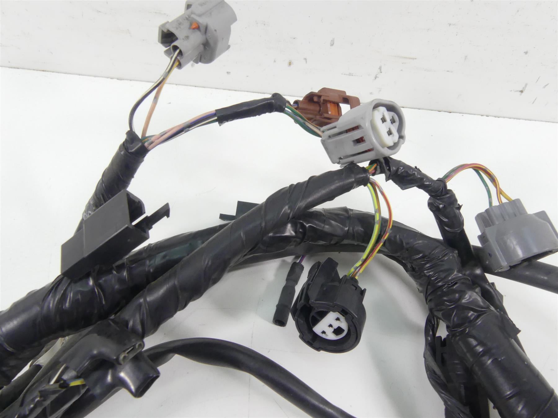 2003 Honda VTX1800 C Main Wiring Harness Loom - No Cut 32100-MCH-830 {{ shop.shopifyCountryName }} - Mototech271