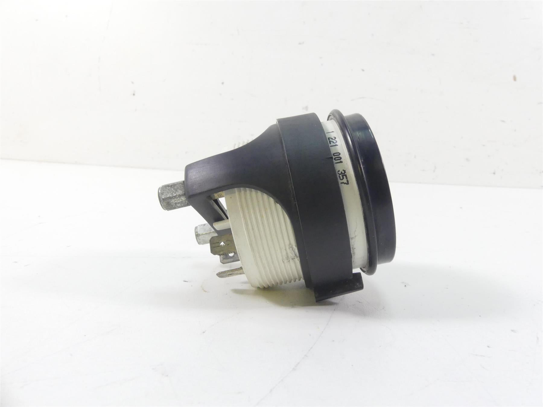 2013 Harley Touring FLHTP Electra Glide Oil Pressure Gauge Instrument 75032-99B {{ shop.shopifyCountryName }} - Mototech271