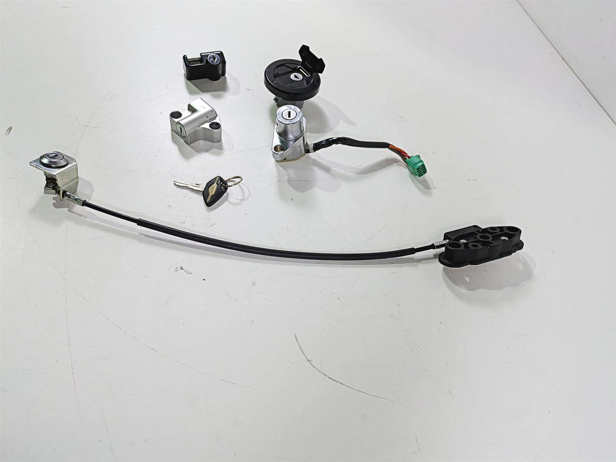 2016 Suzuki M109R VZR1800 Boulevard Ignition Switch Key Lock Set 37000-50810 {{ shop.shopifyCountryName }} - Mototech271