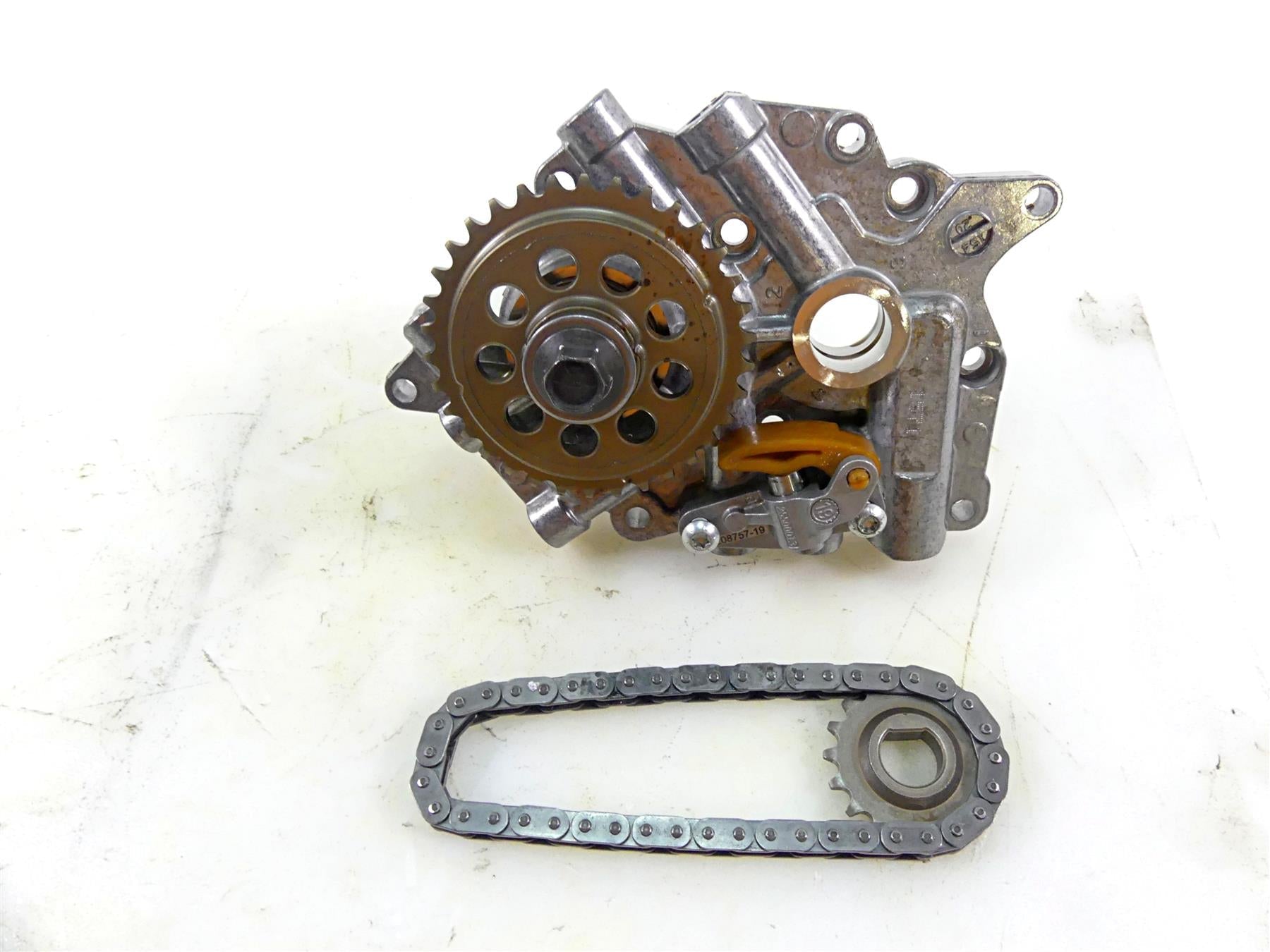 2020 Harley Softail FXST Standard Camshaft Cam Shaft Support Plate Set 25400133 {{ shop.shopifyCountryName }} - Mototech271