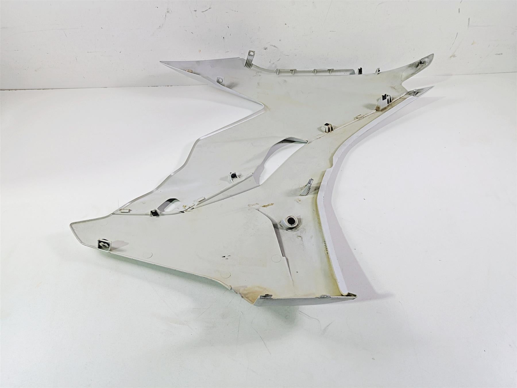 2019 Ducati Supersport 939 S Left Main Fairing Cover Set 48018841B 48018851B {{ shop.shopifyCountryName }} - Mototech271
