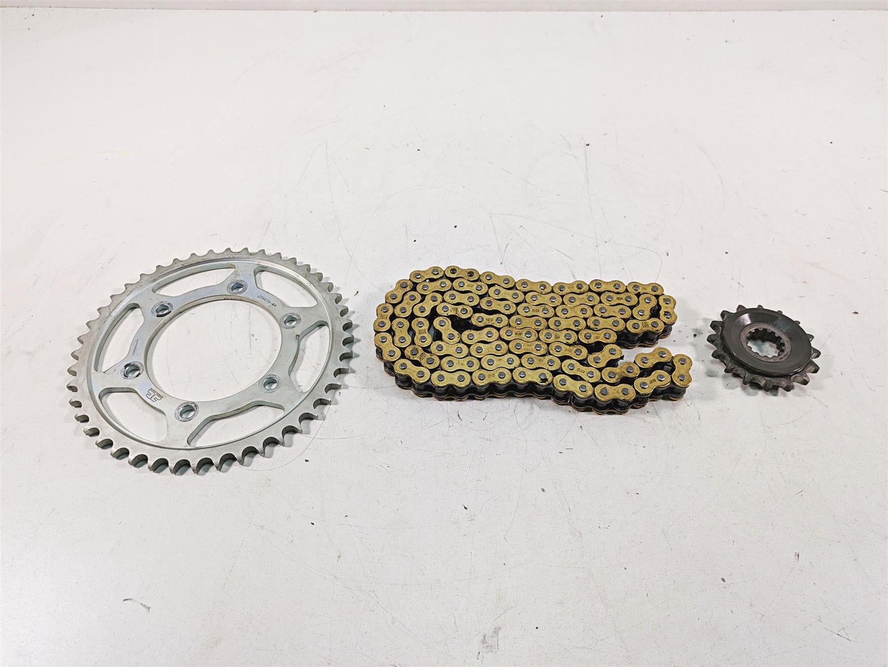 2002 Yamaha FZ1 FZS1000 Fazer JT Sprocket 44T + Did Chain Set JTR479-44 530-VX3 {{ shop.shopifyCountryName }} - Mototech271