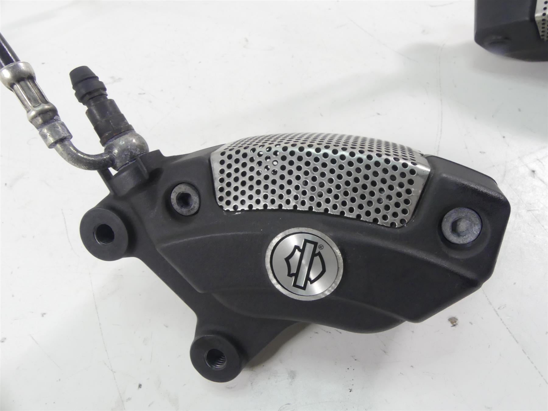 2016 Harley Touring FLTRX Road Glide Front Brake Caliper Set 43027-08 43023-08 {{ shop.shopifyCountryName }} - Mototech271