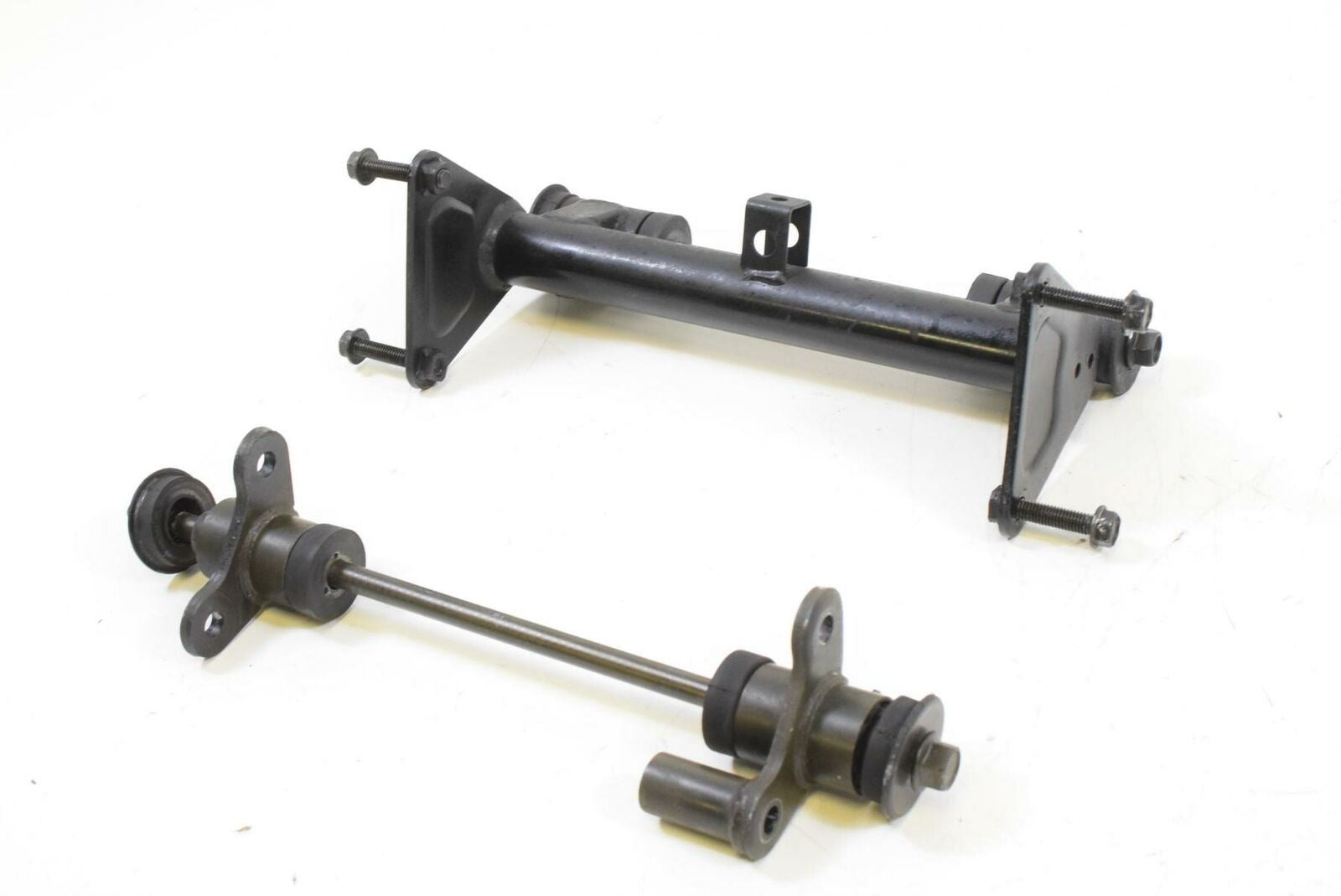 2002 Kawasaki Vulcan 1500 Mean Streak Engine Motor Mounting Set 32029-1985 {{ shop.shopifyCountryName }} - Mototech271