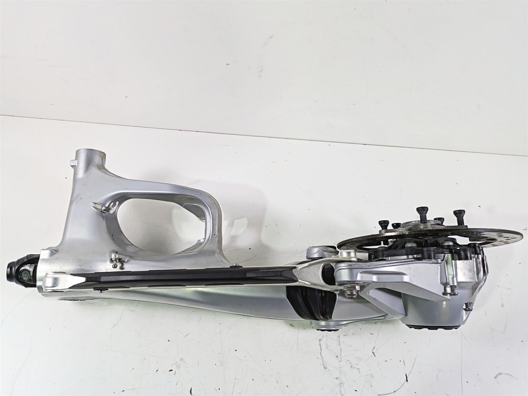 2018 BMW R1200GS GSW K50 Differential Drive Shaft Swingarm 32/11 33748544982 {{ shop.shopifyCountryName }} - Mototech271