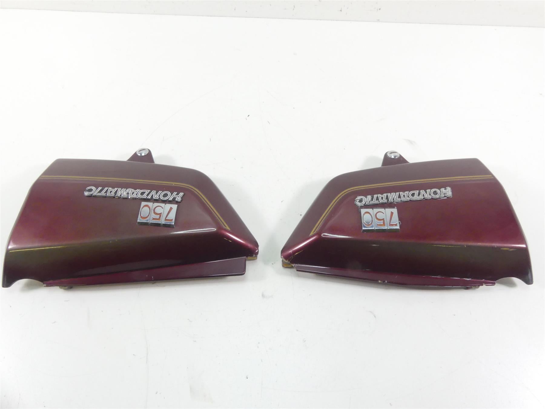 1977 Honda CB750 A Four Hondamatic Side Cover Set 83600-393-770 83700-393-770 {{ shop.shopifyCountryName }} - Mototech271