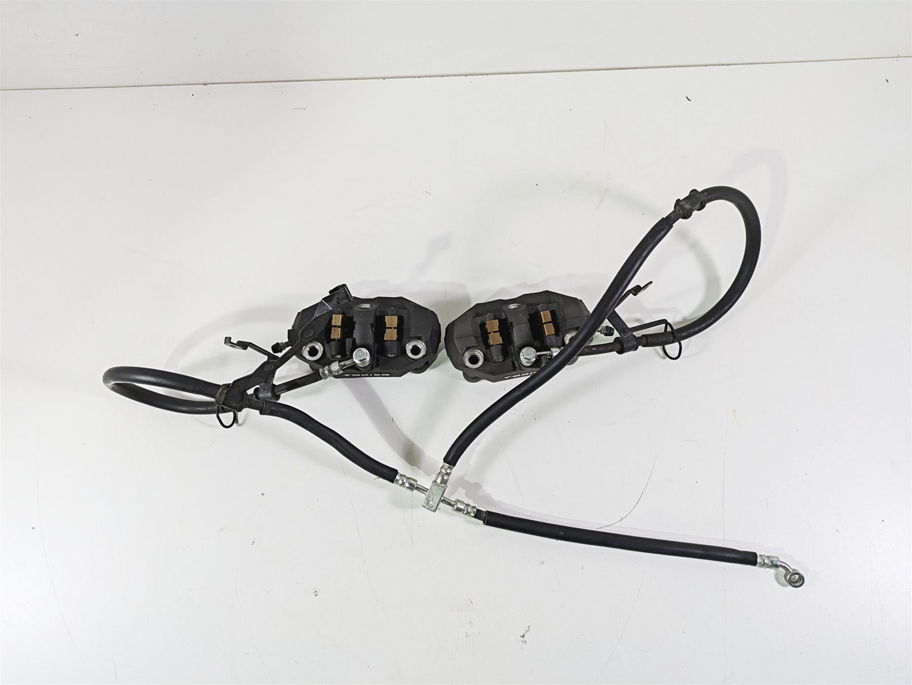 2016 Suzuki M109R VZR1800 Boulevard Tokico Front Brake Caliper Set 59100-41G40 {{ shop.shopifyCountryName }} - Mototech271