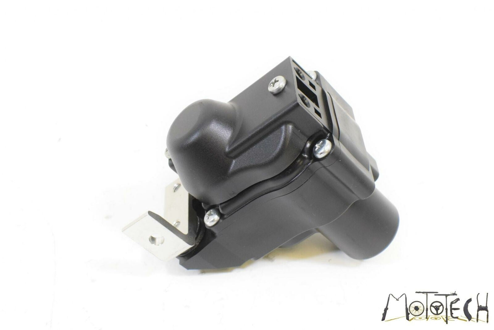 2016 Yamaha R1 YZFR1 S Exhaust Valve Actuator Servo Motor 2CR-85820-00-00 {{ shop.shopifyCountryName }} - Mototech271