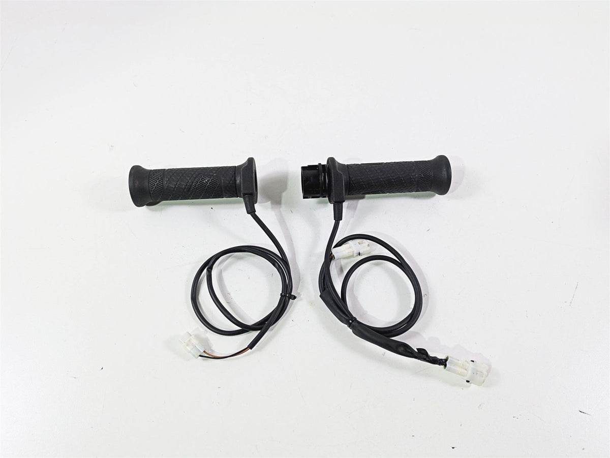2017 KTM 1290 Super Duke GT Left Right Heated Hand Grip Set {{ shop.shopifyCountryName }} - Mototech271