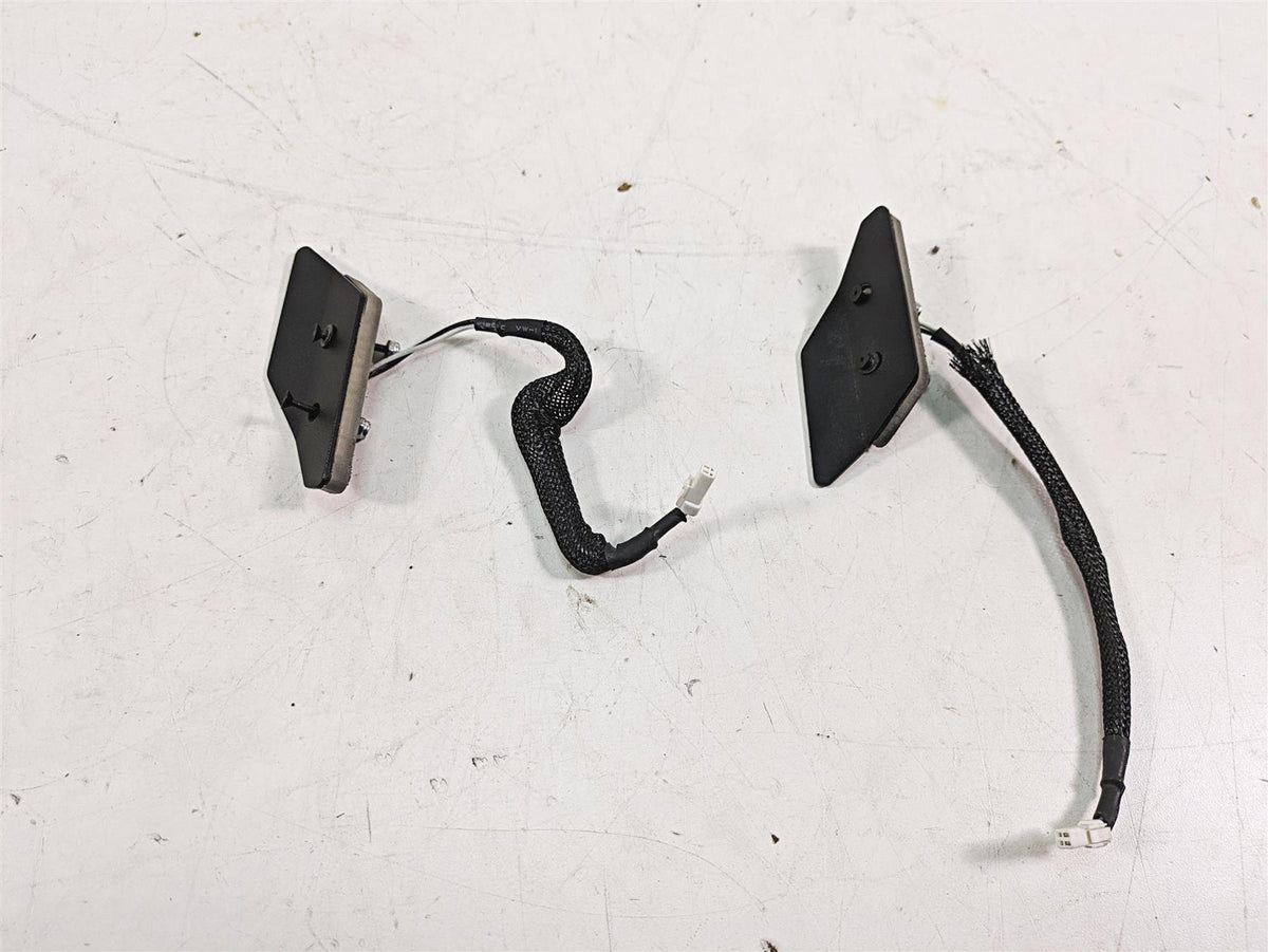 2016 Ducati Panigale 1299 S Nrc Mirror Block Off Turn Signals - Read 1299-MBO-B {{ shop.shopifyCountryName }} - Mototech271