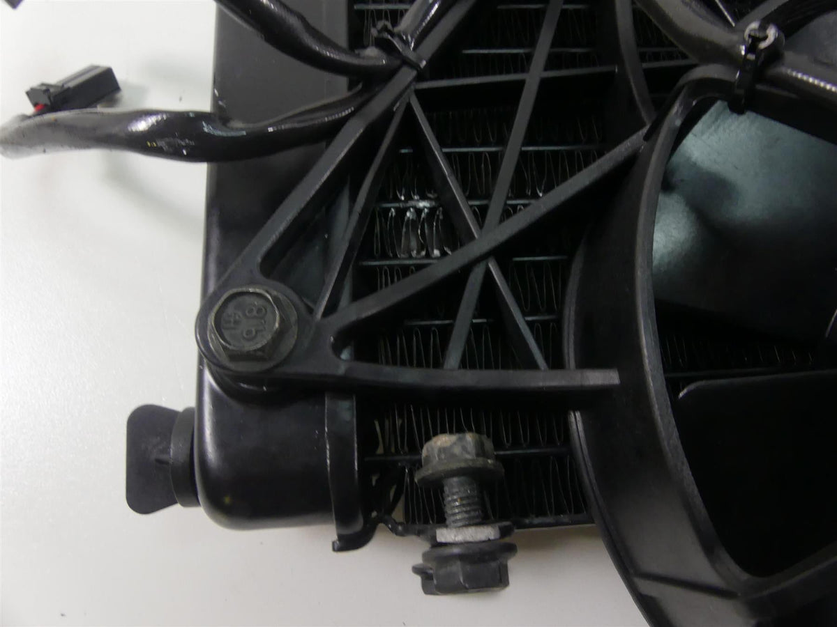 2006 Harley VRSCD Night Rod Radiator Fans Reservoir Hoses Set 26722-04 {{ shop.shopifyCountryName }} - Mototech271