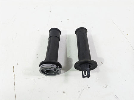 2015 BMW R nineT K21 Left Right Hand Grip Set 61317721849 61317714236 {{ shop.shopifyCountryName }} - Mototech271