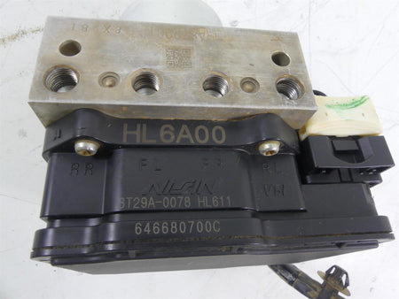 2019 Honda Talon SXS1000 S2R Nissin Vsa Modulator Abs Pump Module 57110-HL6-A01 {{ shop.shopifyCountryName }} - Mototech271