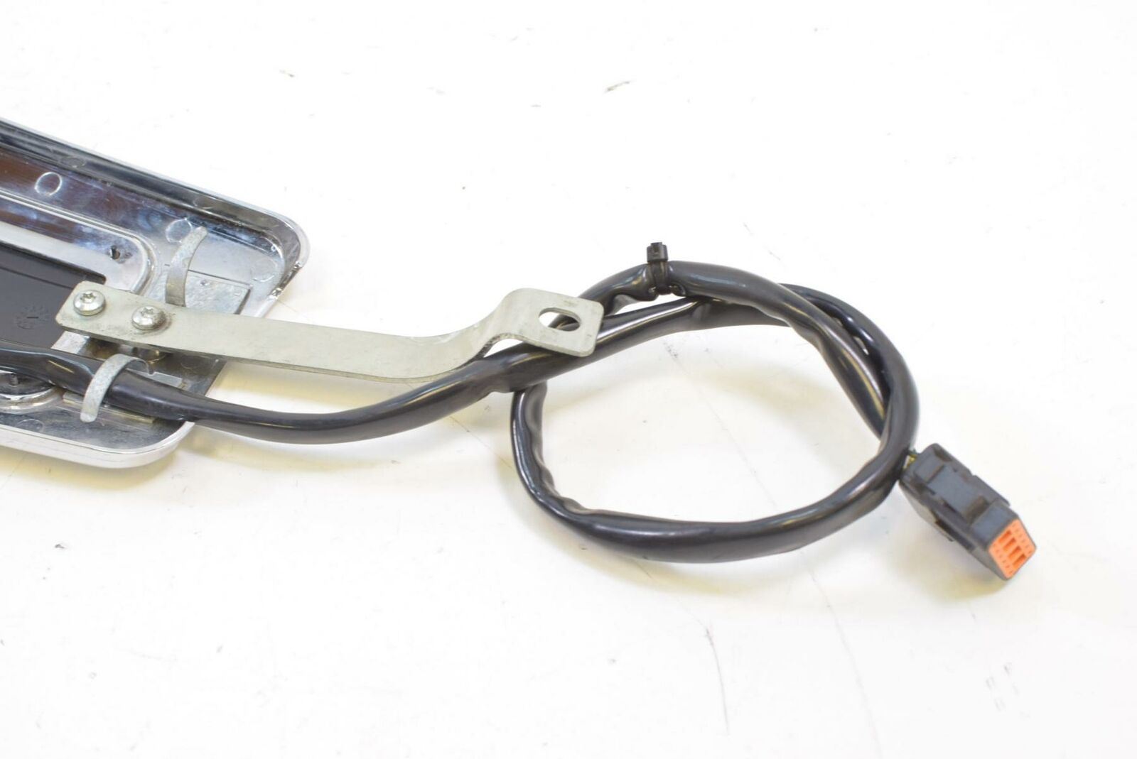 2010 Harley Touring FLHTCU Electra Glide Gas Tank Dash Cover 61270-08 {{ shop.shopifyCountryName }} - Mototech271