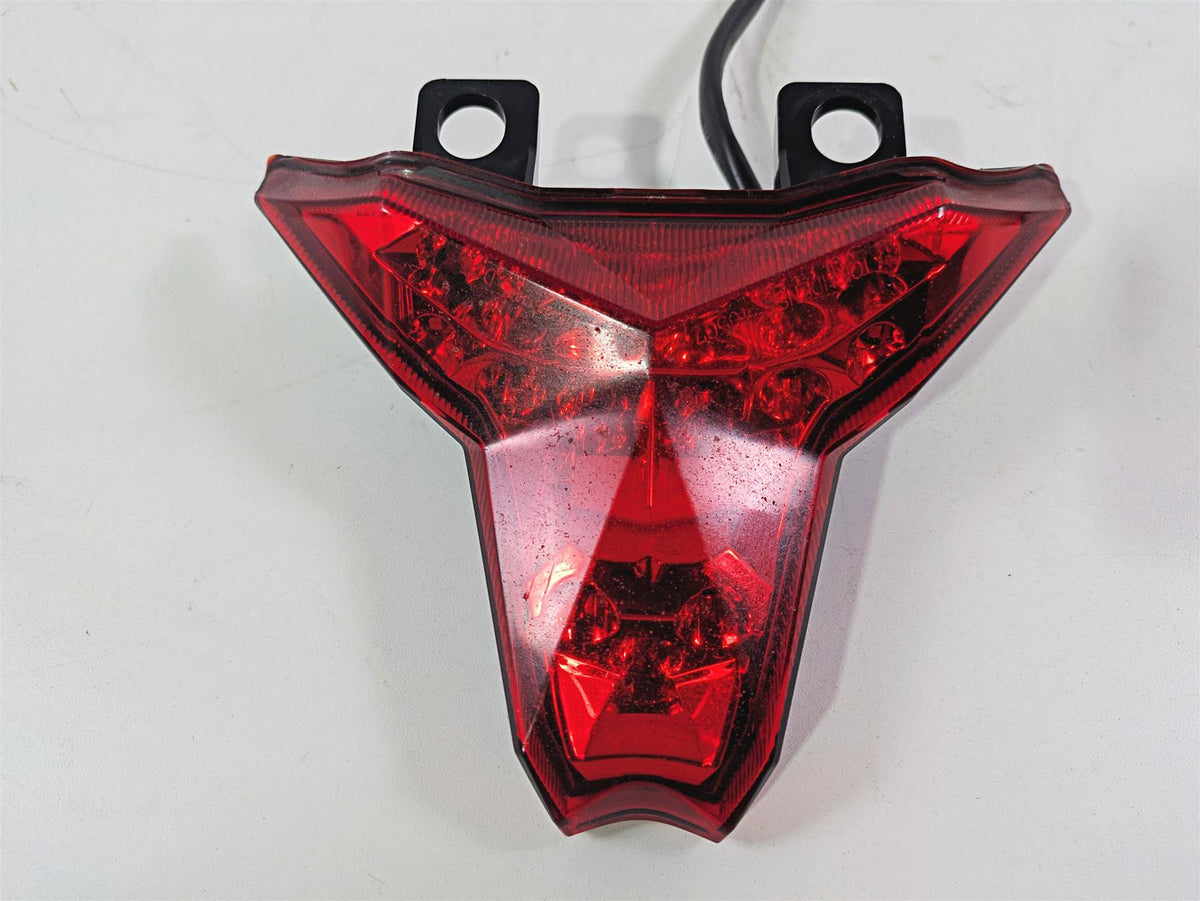 2016 Kawasaki ZX10R Ninja Rear Taillight Tail Lamp - Read 23025-0332 23025-0377 {{ shop.shopifyCountryName }} - Mototech271
