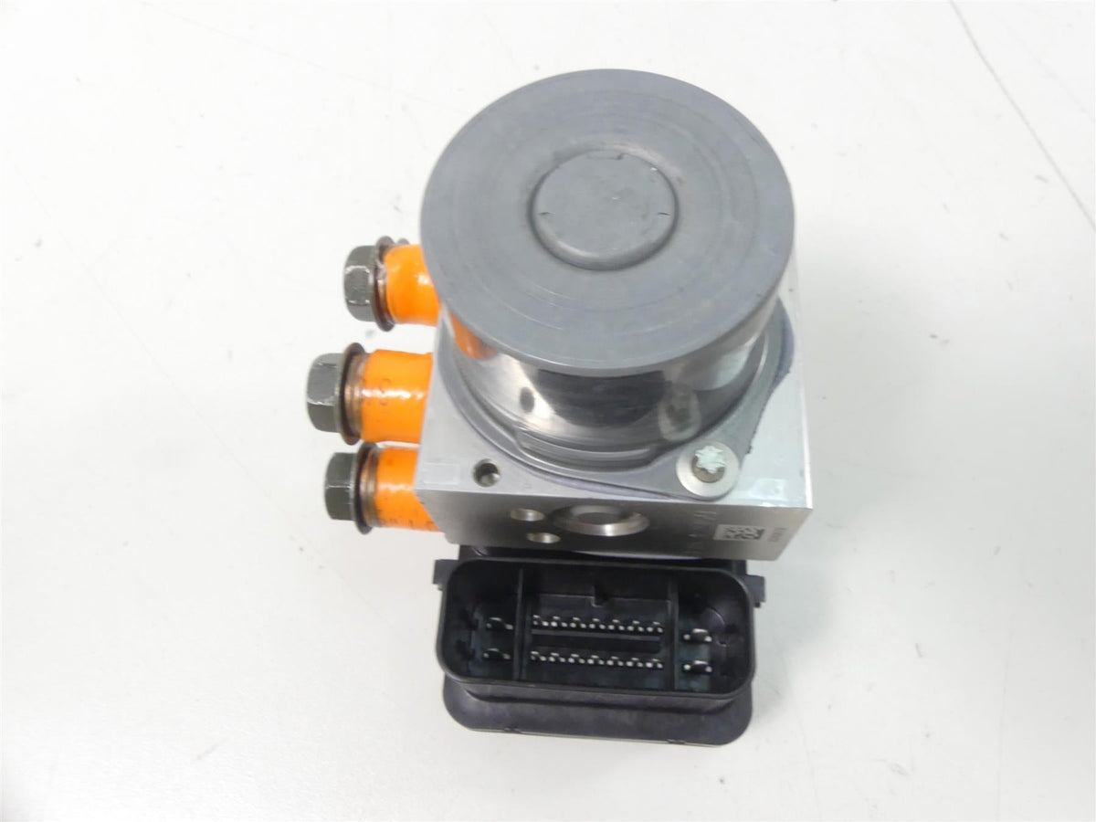 2019 Indian Motorcycle Co. FTR1200 Abs Brake Module Unit Pump 2207862 {{ shop.shopifyCountryName }} - Mototech271