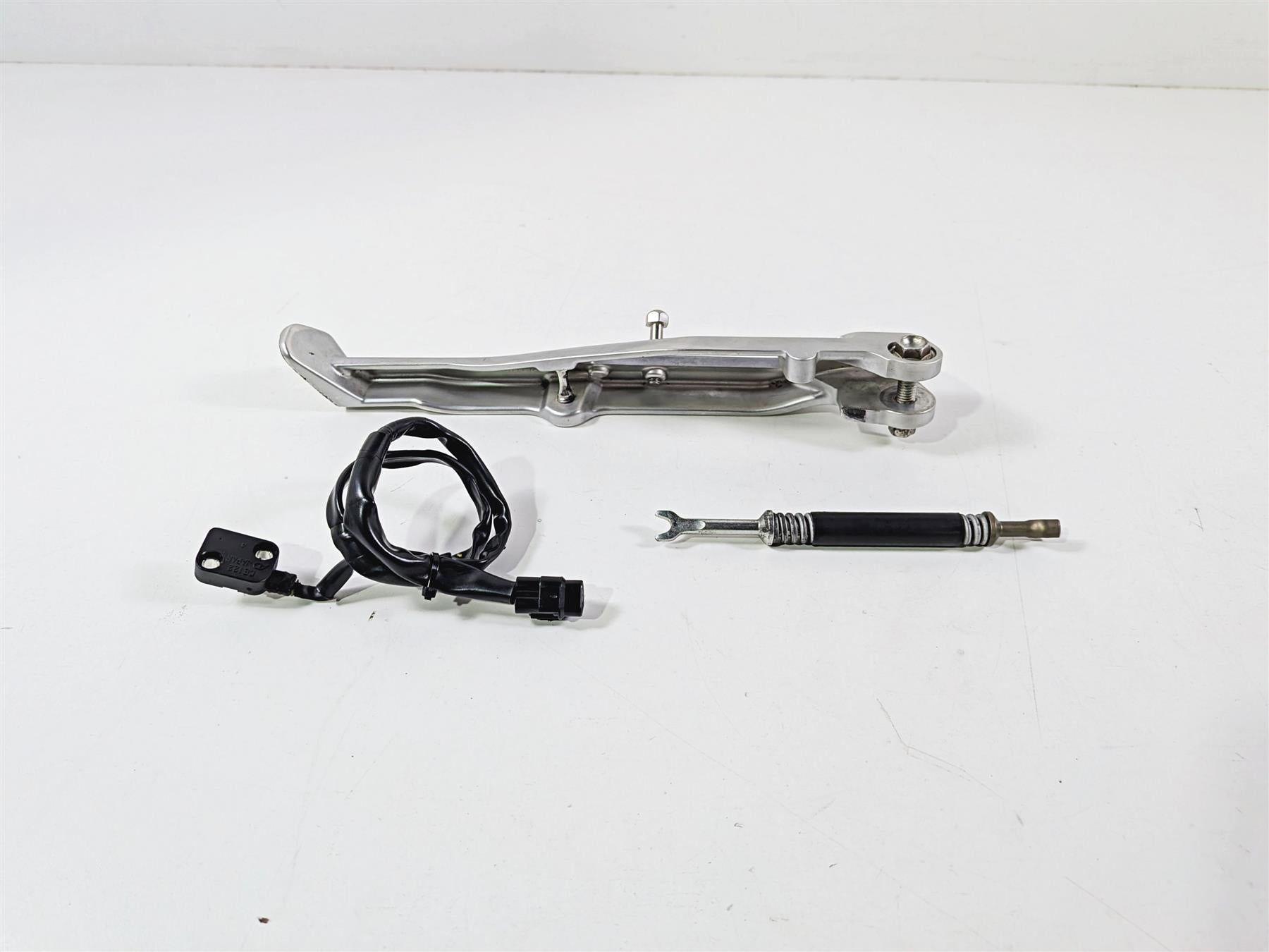 2023 Ducati Streetfighter V4 Side Kickstand Kick Stand & Switch 55621111AA-Mototech271