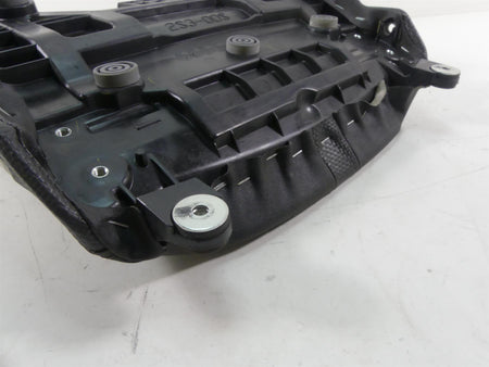 2013 Yamaha VMX17 V-Max 1700 Front Driver Rider Saddle Seat 2S3-24710-10-00 {{ shop.shopifyCountryName }} - Mototech271