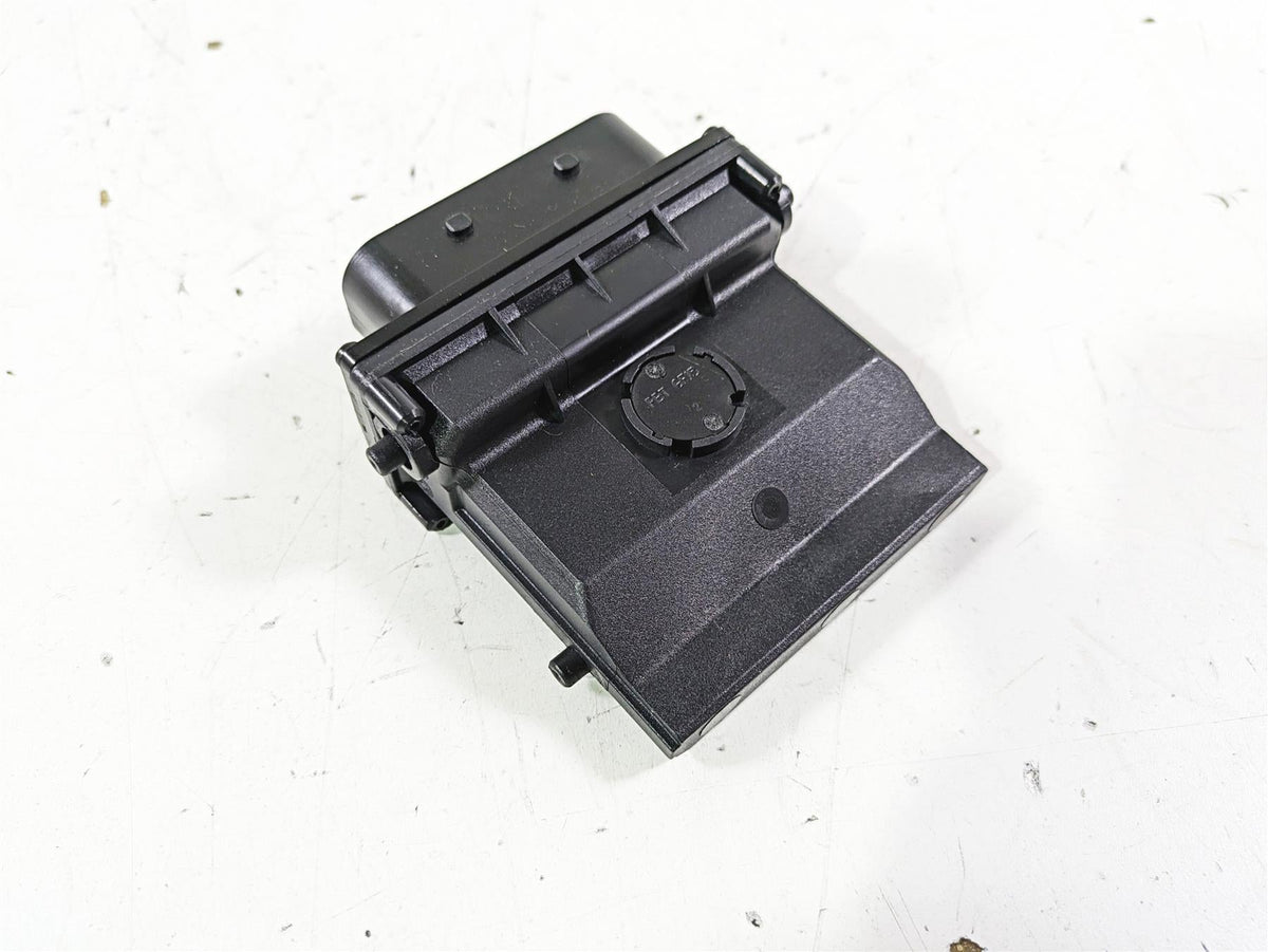 2017 BMW S1000R K47 Esa Suspension Control Module Unit 61358359963 {{ shop.shopifyCountryName }} - Mototech271