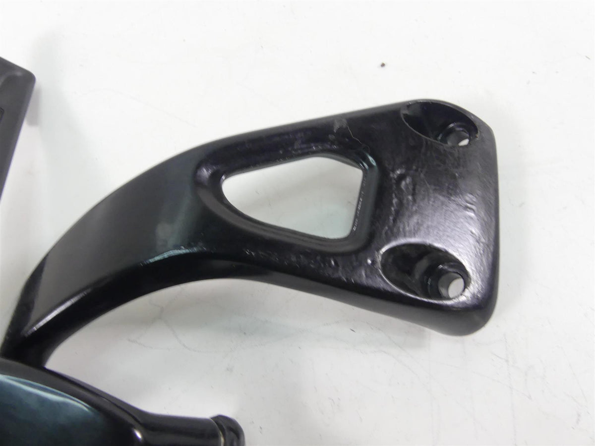 2022 Harley Softail FXBBS Street Bob Right Footpeg Brake Pedal Set 50500601 {{ shop.shopifyCountryName }} - Mototech271