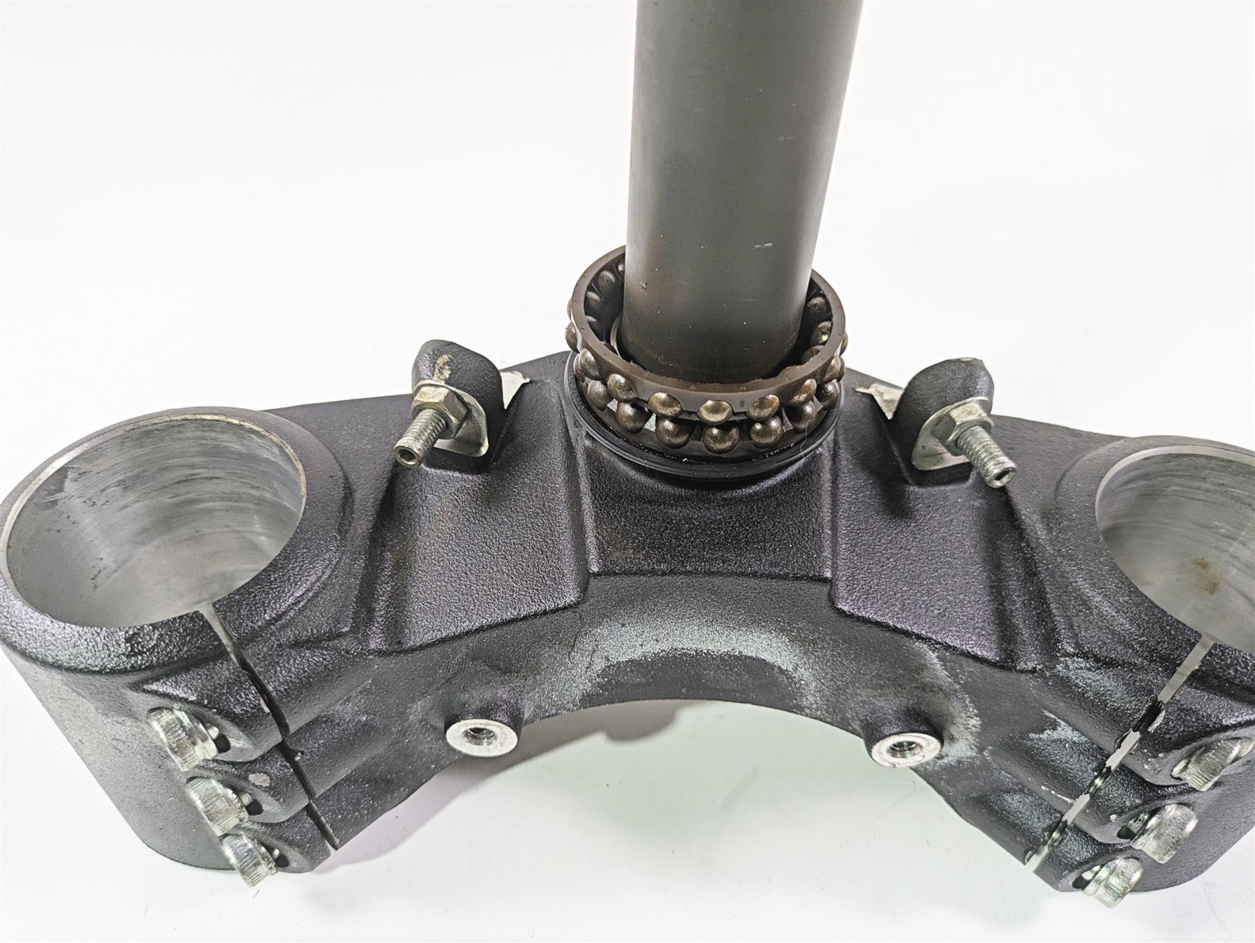 2012 Ducati Streetfighter 848 Upper Lower Triple Tree & Riser Set 34220561A {{ shop.shopifyCountryName }} - Mototech271