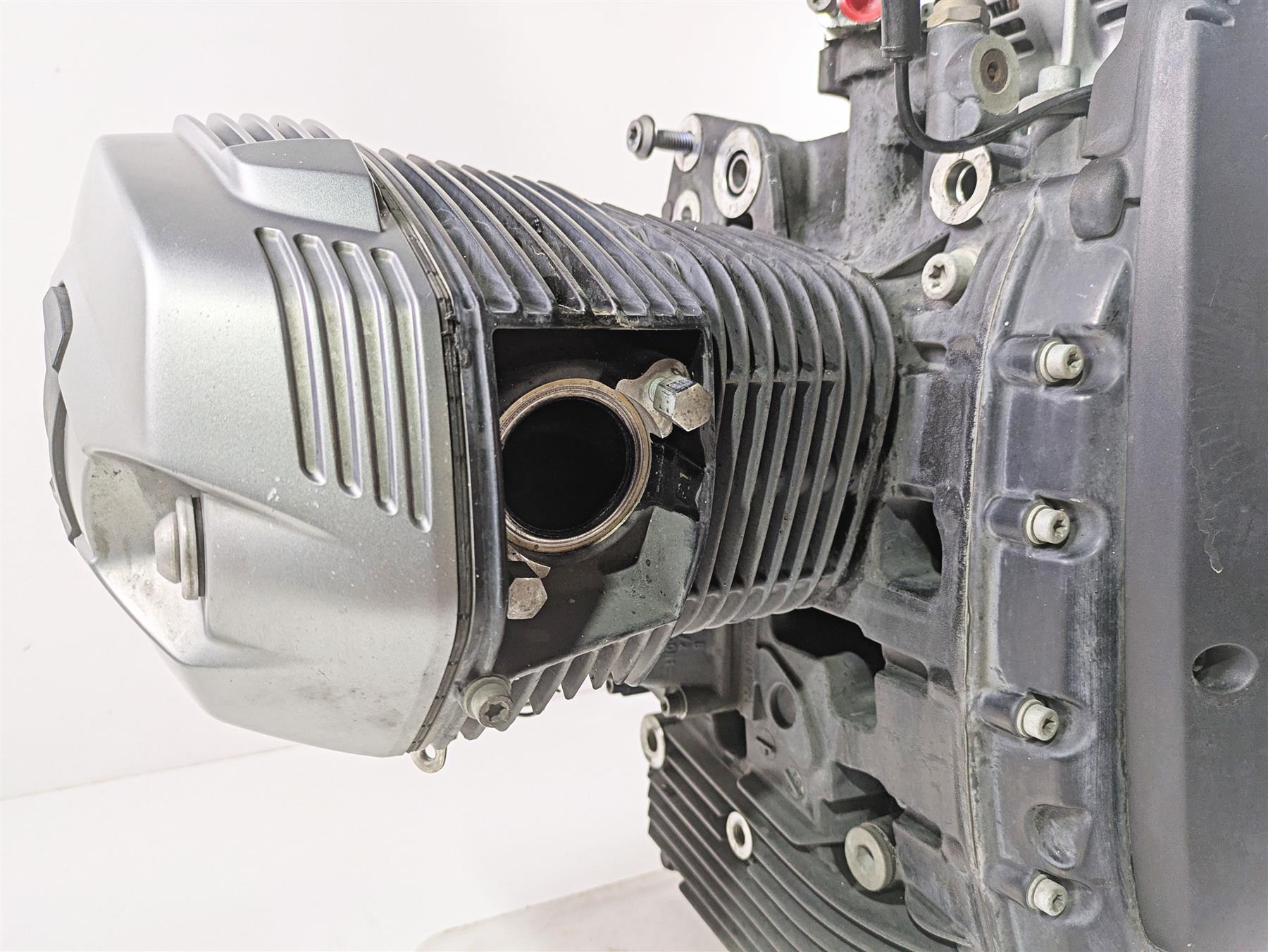 2018 BMW R nineT Urban GS K33 Running Engine Motor & Alternator 36k 11008558428 {{ shop.shopifyCountryName }} - Mototech271