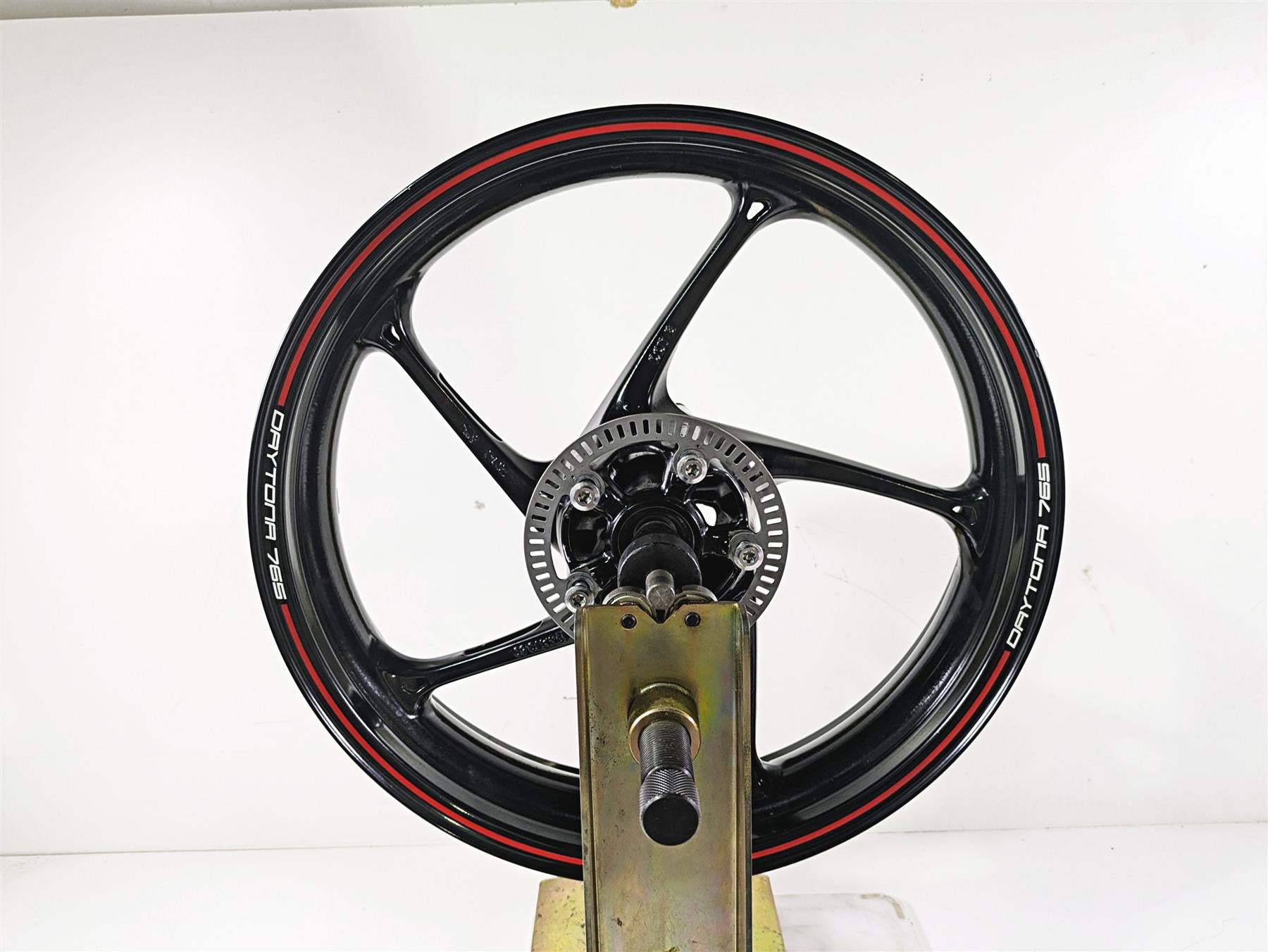 2020 Triumph Daytona 765 Moto2 Front Wheel Rim 17x3.5 Wobble T2000629 {{ shop.shopifyCountryName }} - Mototech271
