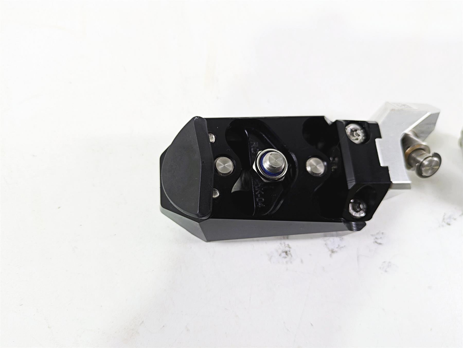 2021 BMW R1250GS K51 Adv Front Footpeg Rest Option 719 46719829532 46719829537 {{ shop.shopifyCountryName }} - Mototech271