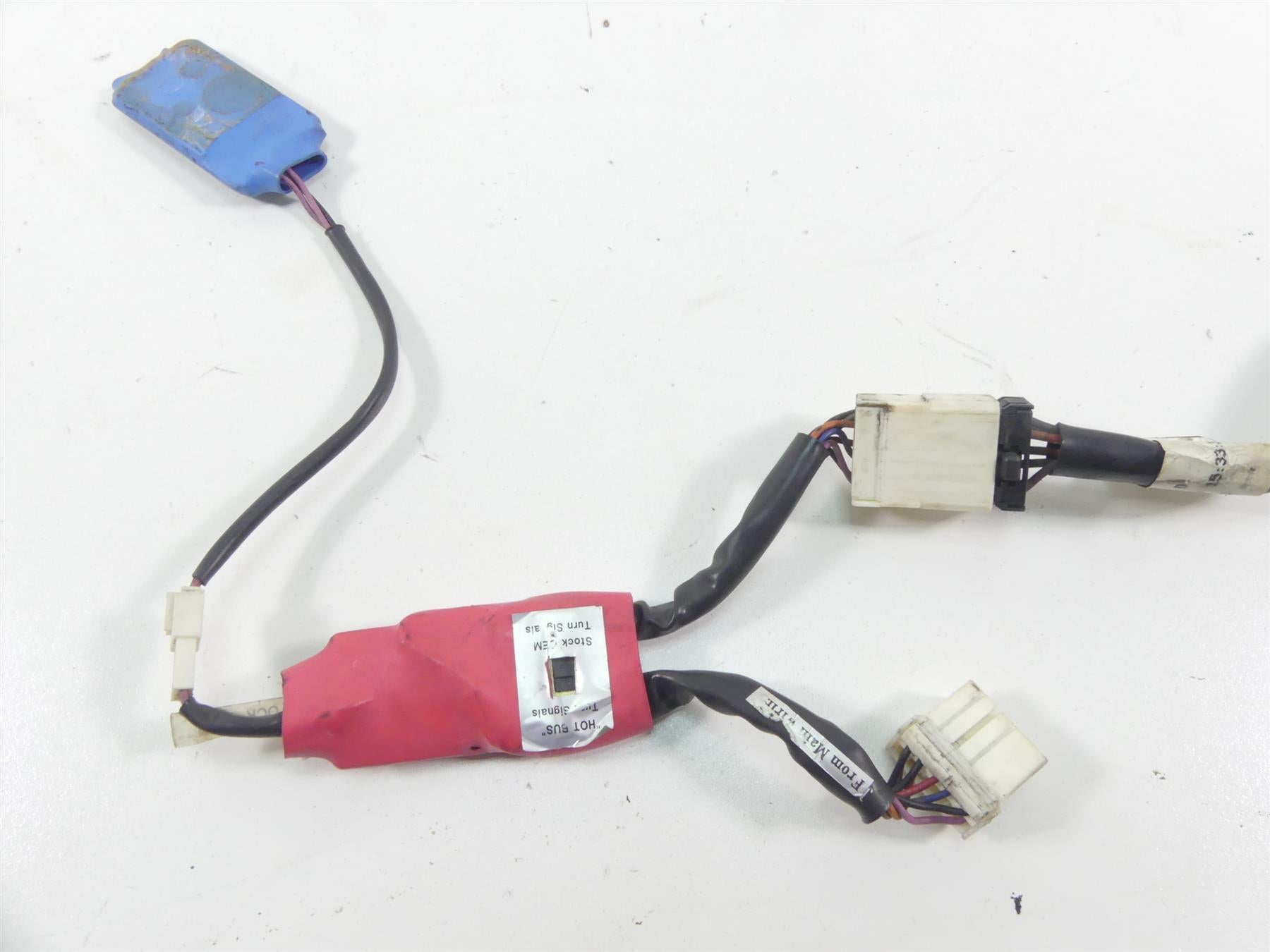 2004 Harley FLHTC SE CVO Electra Glide Led Taillight Tail Light -Read 68140-04 {{ shop.shopifyCountryName }} - Mototech271