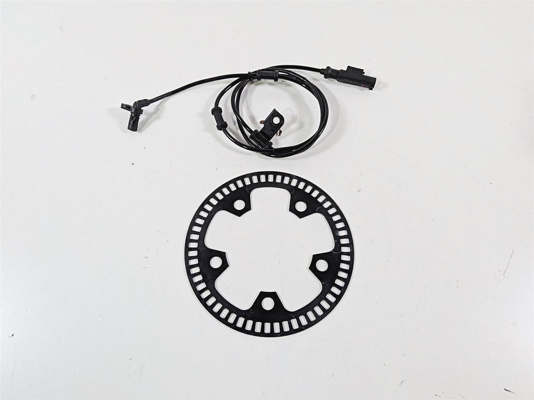 2022 Kawasaki ZX10R ZX1000 Ninja Front Abs Brake Wheel Speed Sensor 21176-0979 {{ shop.shopifyCountryName }} - Mototech271