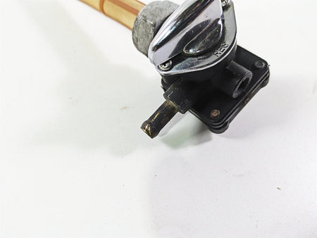 2005 Harley Touring FLHRI Road King Fuel Gas Petrol Valve Petcock 61338-02 {{ shop.shopifyCountryName }} - Mototech271