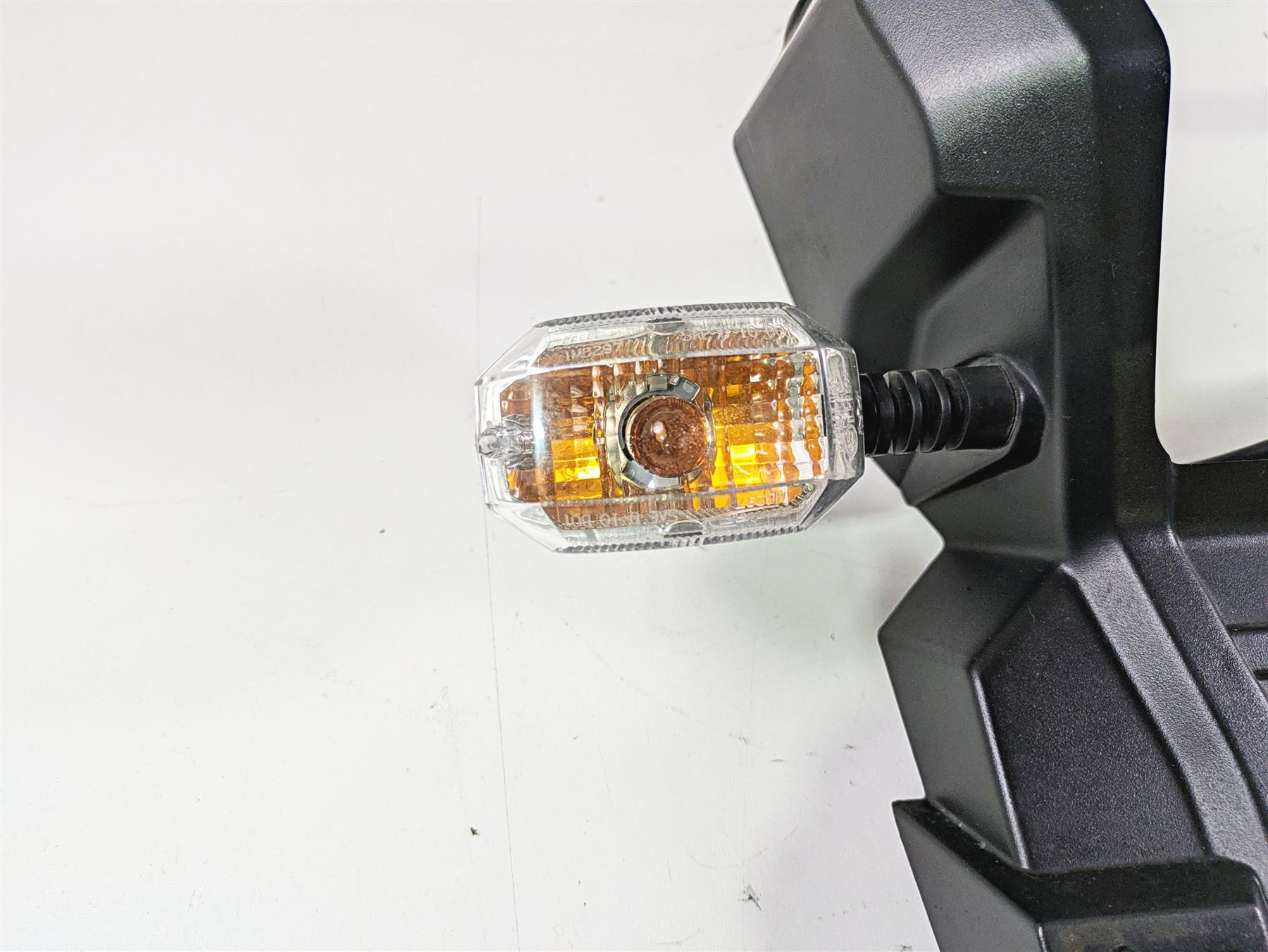 2013 Triumph Tiger 1215 Explorer Rear Blinker Turn Signal Set T2704215 T2704220 {{ shop.shopifyCountryName }} - Mototech271