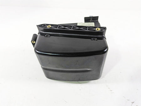 2017 Harley Dyna FXDB Street Bob Electrical Carrier & Black Cover 70367-12 {{ shop.shopifyCountryName }} - Mototech271