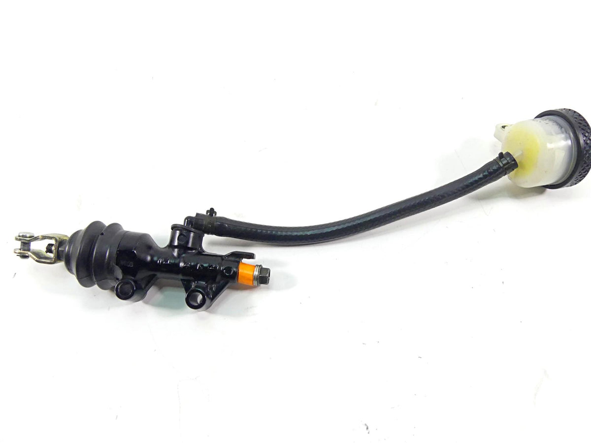 2005 Harley Sportster XL1200 C Rear Brake Master Cylinder 42521-04 {{ shop.shopifyCountryName }} - Mototech271