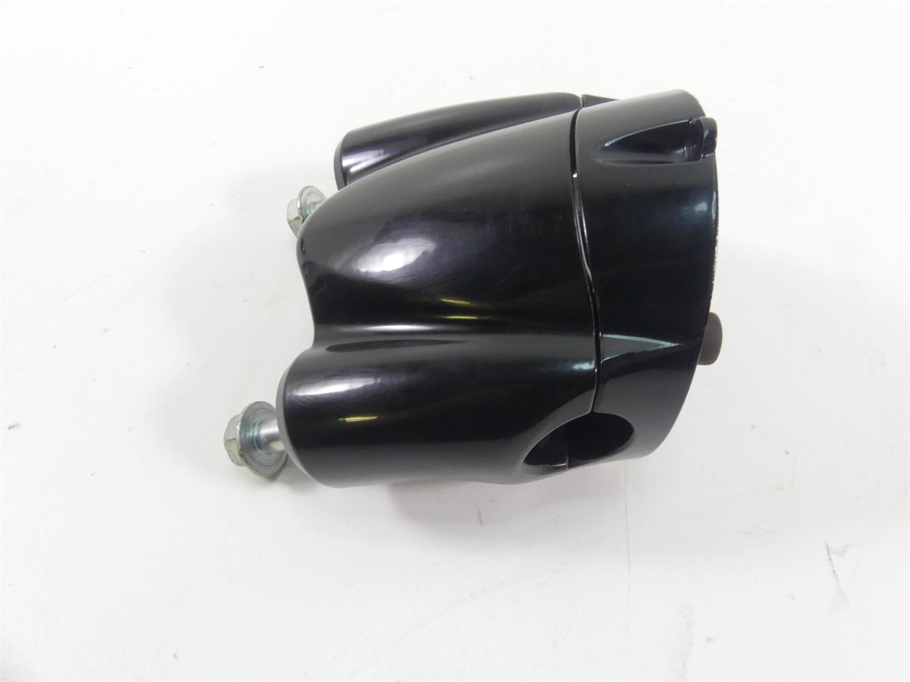 2006 Harley VRSCD Night Rod Handlebar Riser Speedometer Mount Set 55989-04 {{ shop.shopifyCountryName }} - Mototech271
